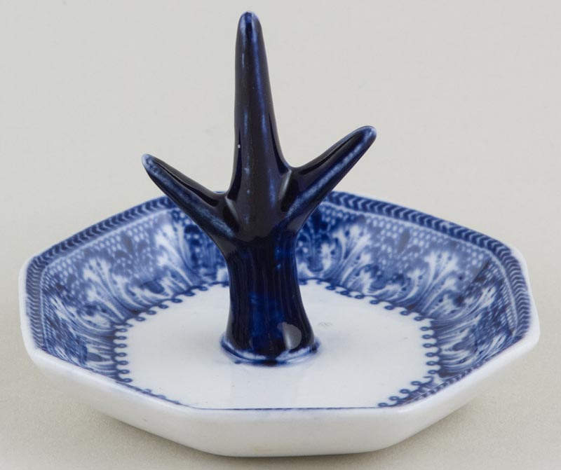 Ring Tidy octagonal c1930
